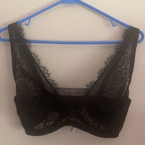 Victoria’s Secret Dream Angels unlined plunge
